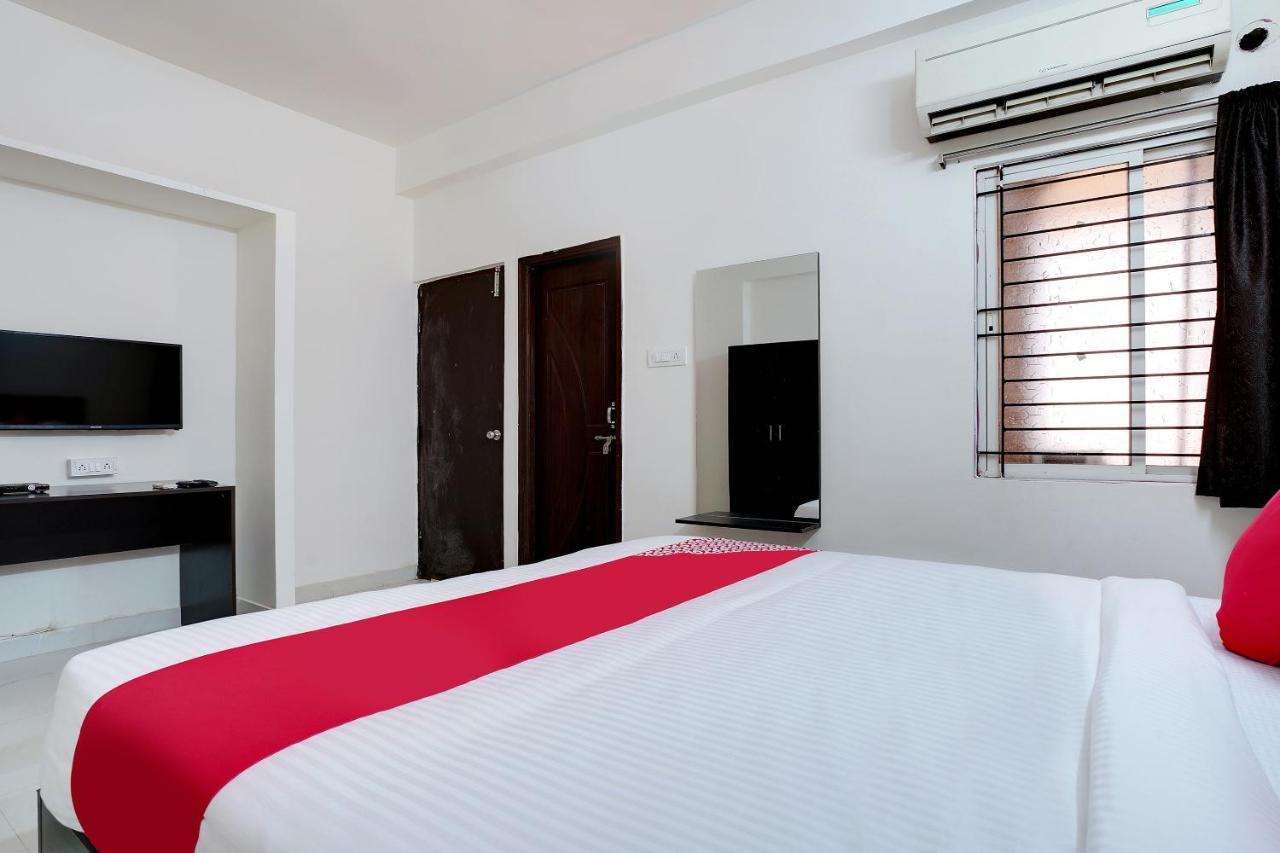 Oyo 41102 Hyderabad Elite Hotel Haidar Sahibguda Eksteriør billede